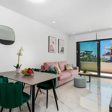 Appartement Sunrise De'luxe 105 *